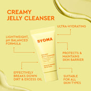 BYOMA Creamy Jelly Cleanser de l'ensemble So Clear sur fond jaune, avec les caractéristiques du produit répertoriées.